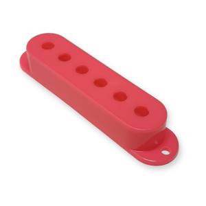 Single coil pickup cover, roze, spacing 52 mm